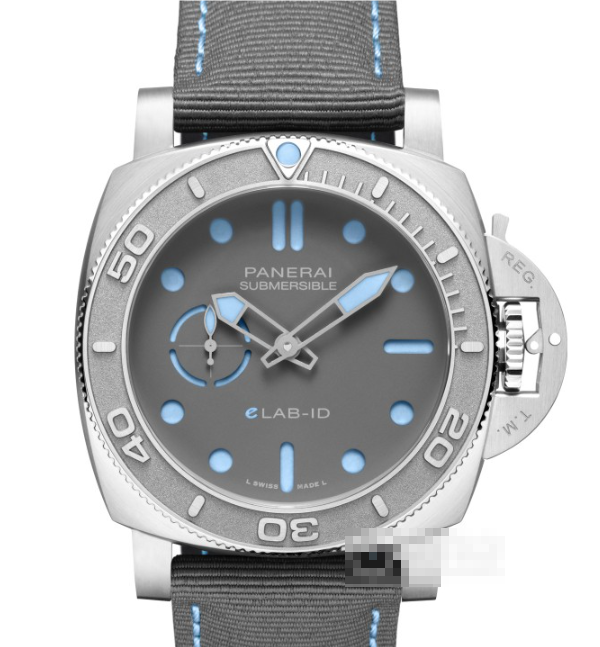 パネライコピーサブマーシブル PAM01225、ヴィンテージの風合いを纏った現代の潜航艇